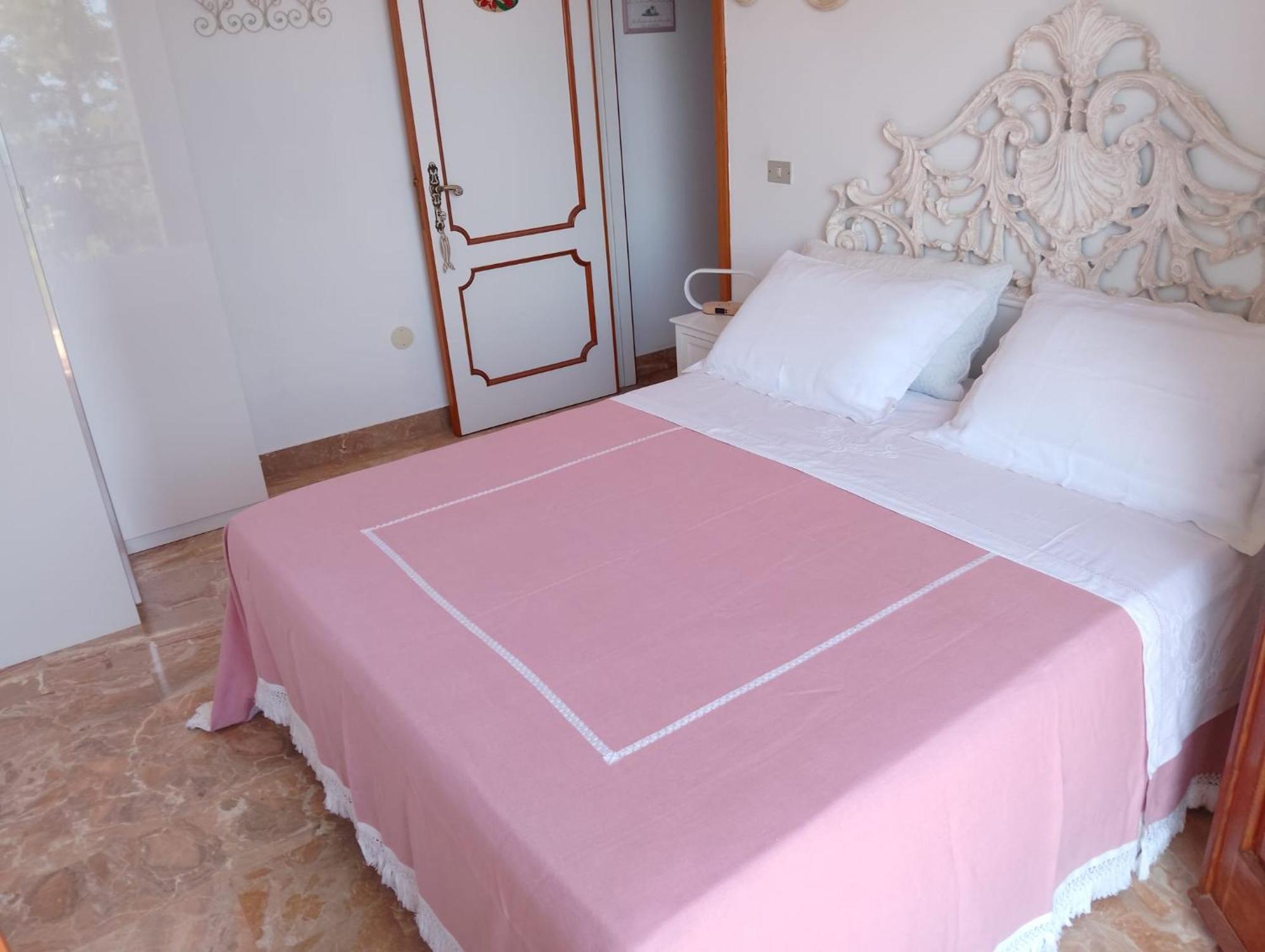 Salge B&B Residenza Di Charme Колонела Екстериор снимка